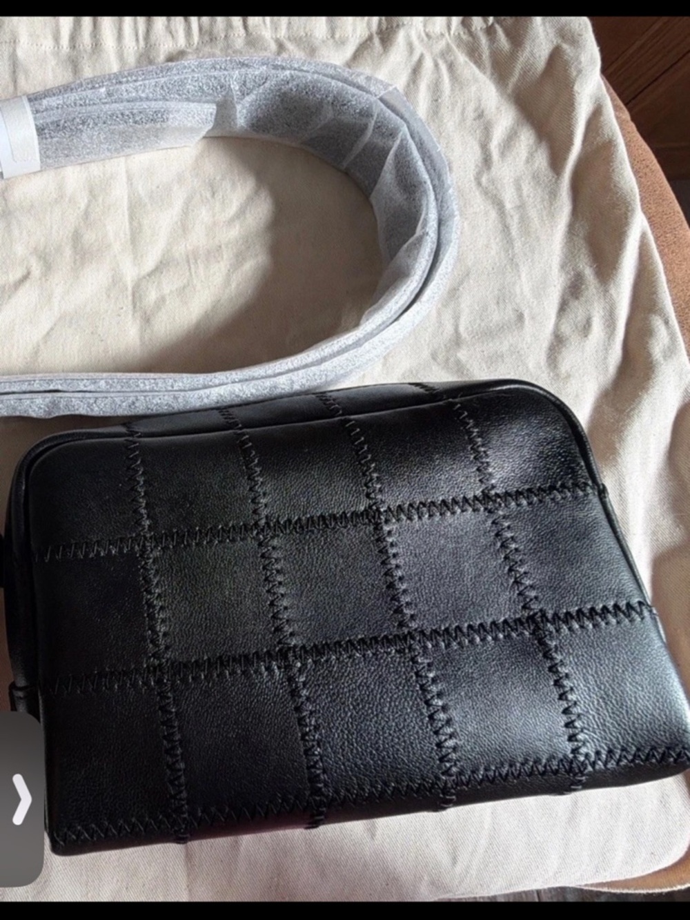 COACH Coachtopia Alter Ego Slouchy Large Tote Black + Leather Cosmetic Pouch - Picture 8 of 14